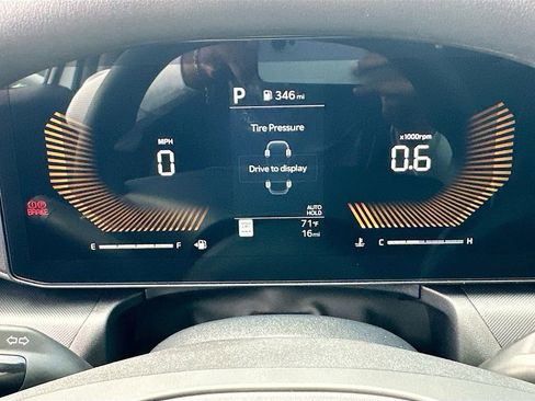 New 2025 Kia K4 LXS image 12