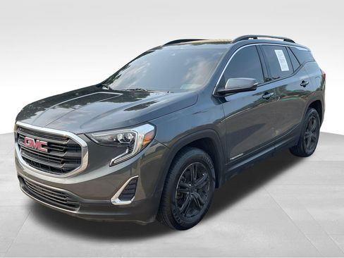 Used 2020 GMC Terrain SLE w/ Driver Convenience Package AWD/4WD image 3