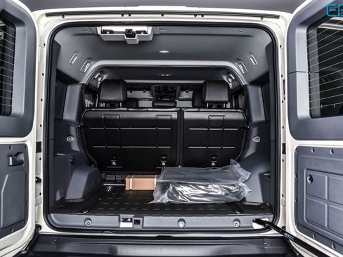 New 2025 INEOS Grenadier Fieldmaster Edition image 13