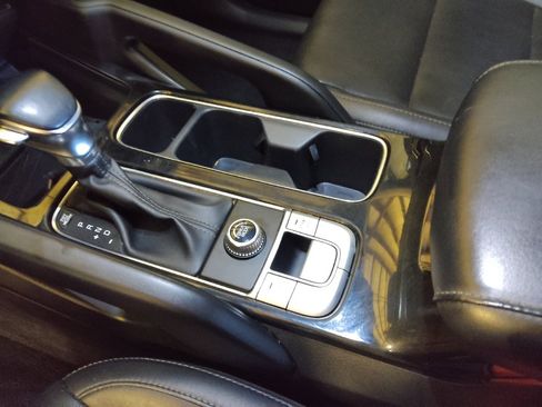 Used 2022 Kia Telluride S FWD image 26