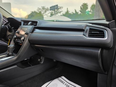 Used 2020 Honda Civic LX image 32
