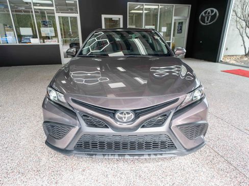 Used 2024 Toyota Camry SE w/ Cold Weather Package image 6