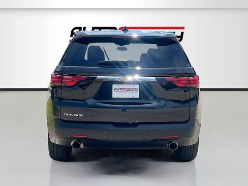 Used 2023 Chevrolet Traverse LS FWD image 6