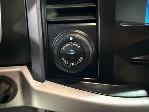 Used 2023 Ford F150 XLT w/ XTR Package image 21