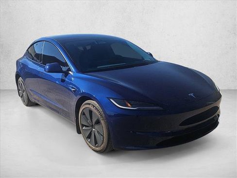 Used 2025 Tesla Model 3 Long Range image 7