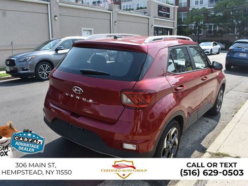 Used 2026 Hyundai Venue SEL FWD image 6