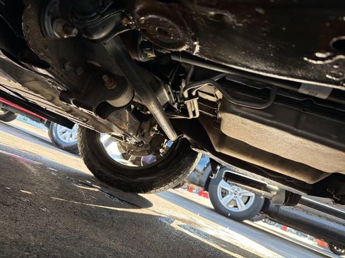 Used 2023 Chevrolet Silverado 1500 High Country w/ Z71 Off-Road Package image 14