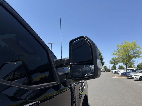 Used 2025 Ford F250 Lariat w/ Black Appearance Package AWD/4WD image 15