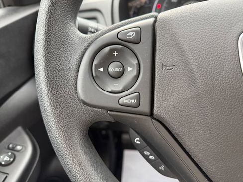 Used 2015 Honda CR-V LX image 17