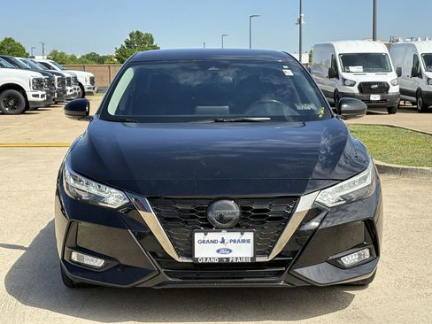 Used 2022 Nissan Sentra SR image 9