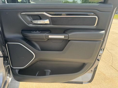 Used 2020 RAM 1500 Laramie AWD/4WD image 28