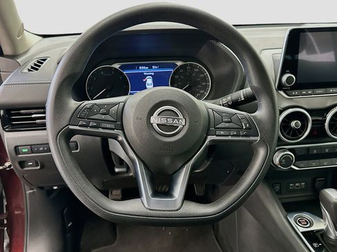 Used 2024 Nissan Sentra SV image 18