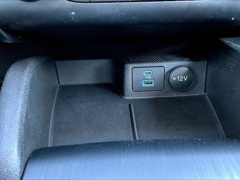 Used 2023 Ford Escape Active image 32