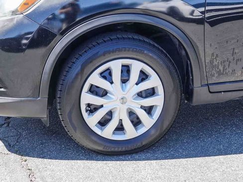 Used 2016 Nissan Rogue S image 9