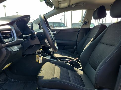 Used 2022 Kia Rio LX FWD image 14
