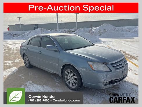 Used 2006 Toyota Avalon XL image 1