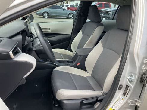 Used 2023 Toyota Corolla LE FWD image 12