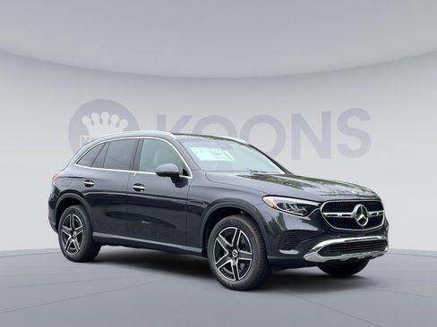 New 2026 Mercedes-Benz GLC 300 4MATIC image 2