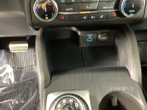 Certified 2023 Ford Escape ST-Line AWD/4WD image 27