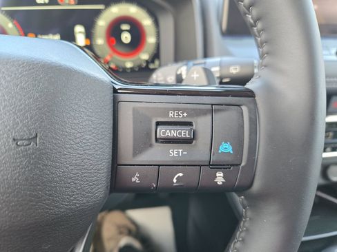 Certified 2026 Nissan Rogue Platinum w/ Platinum Premium Package AWD/4WD image 29
