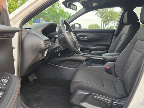 Used 2026 Honda HR-V Sport image 9