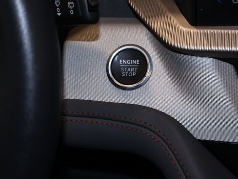 New 2026 Ford Explorer Active w/ Active Comfort Package image 23