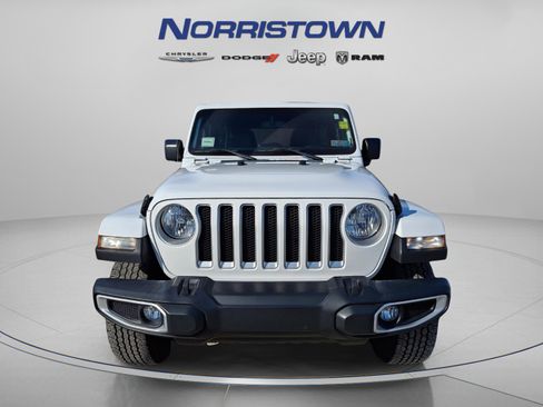 Certified 2022 Jeep Wrangler Unlimited Sahara w/ Cold Weather Group image 2