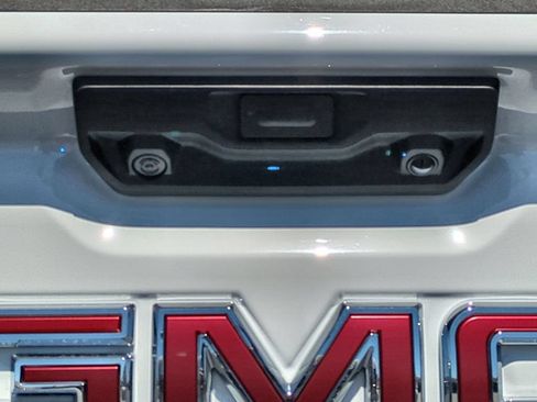 Certified 2026 GMC Sierra 1500 SLE w/ Preferred Package AWD/4WD image 32