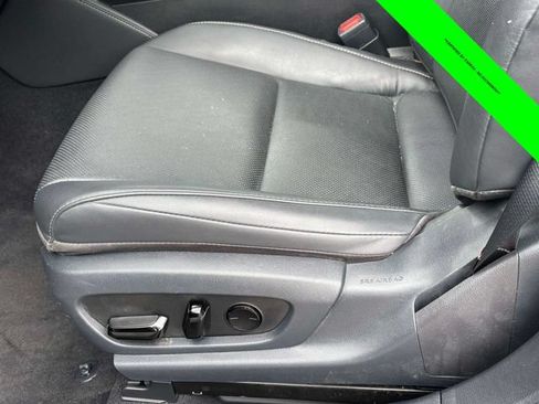 Used 2022 Lexus ES 350 w/ Premium Package FWD image 5