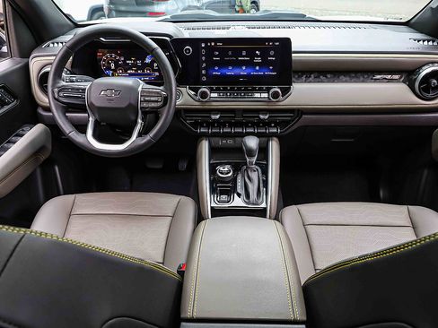 Used 2024 Chevrolet Colorado ZR2 w/ ZR2 Bison Edition image 22