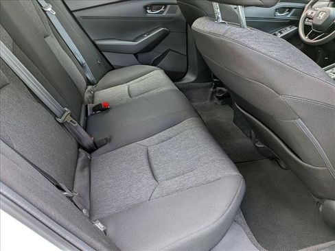 Certified 2023 Honda Accord EX image 18