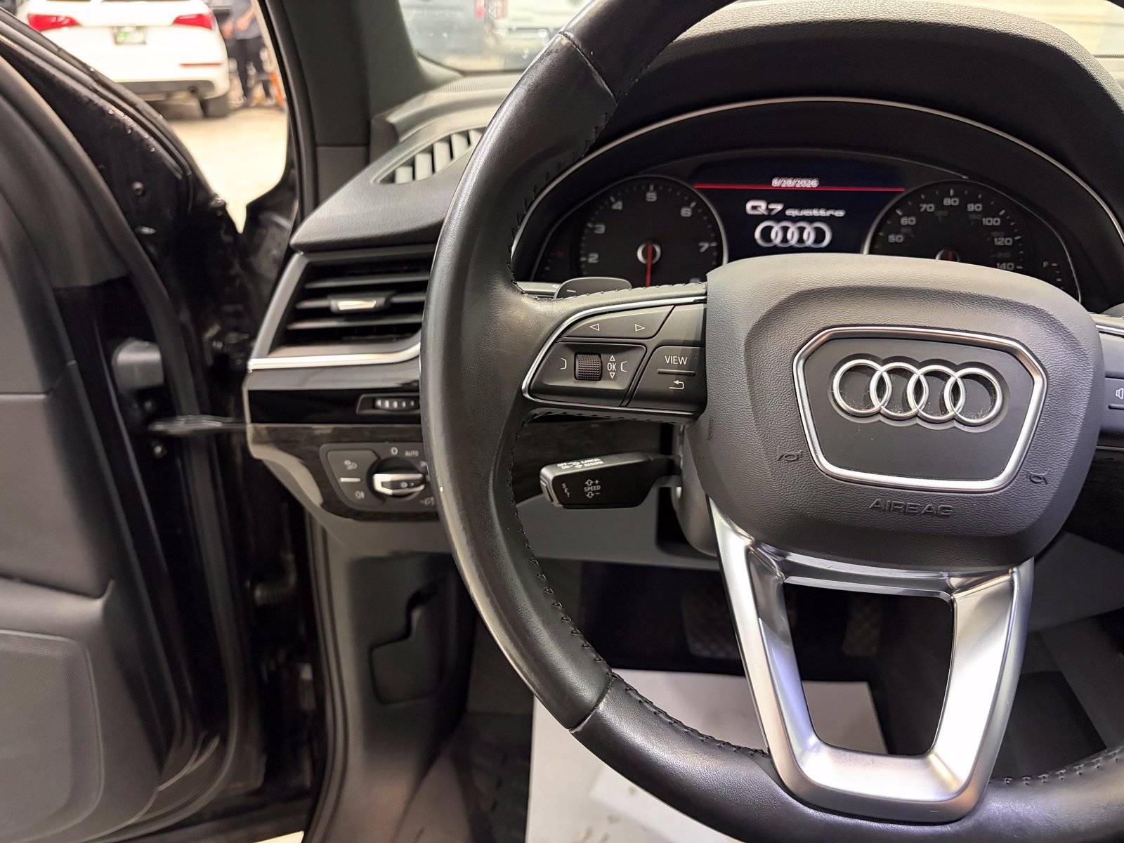 Used 2019 Audi Q7 3.0T Premium w/ Convenience Package AWD/4WD image 12