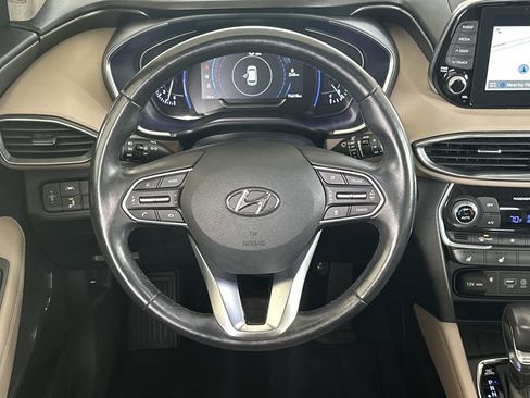 Used 2020 Hyundai Santa Fe Limited image 18
