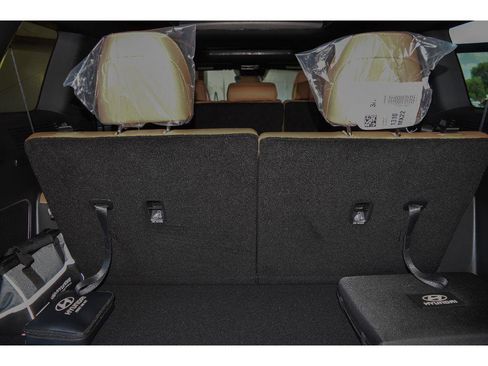 Certified 2025 Hyundai Santa Fe Limited image 88