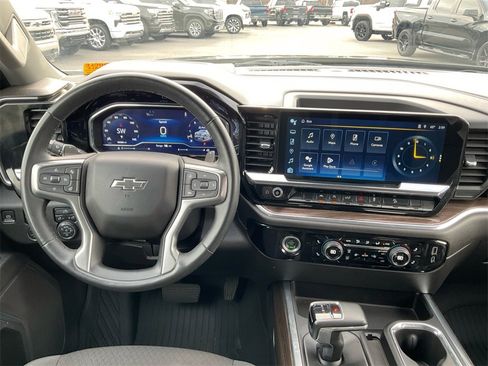 Used 2023 Chevrolet Silverado 1500 RST image 17