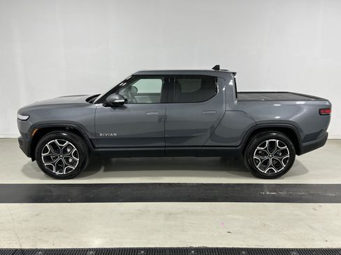 Used 2023 Rivian R1T Adventure AWD/4WD image 6