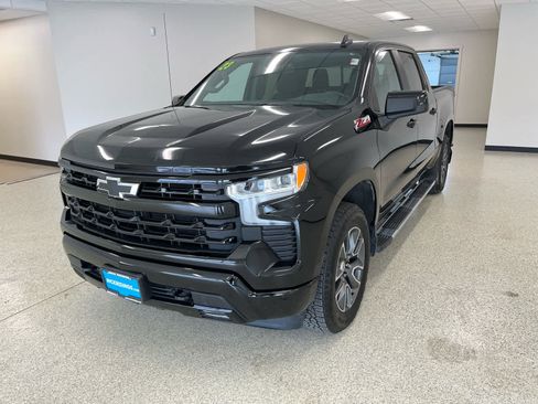 Used 2023 Chevrolet Silverado 1500 RST w/ All Star Edition Plus image 3