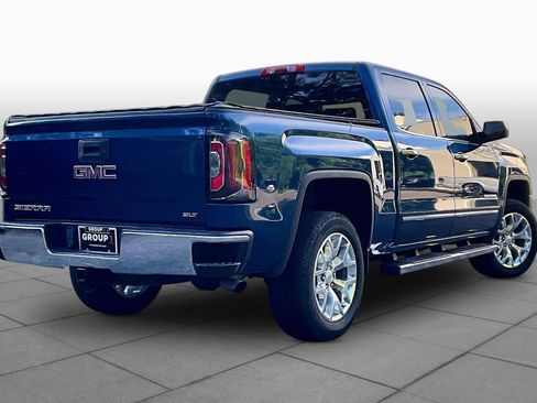 Used 2017 GMC Sierra 1500 SLT w/ SLT Premium Package AWD/4WD image 12