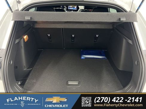 New 2026 Chevrolet Trax RS w/ Driver Confidence Package image 20