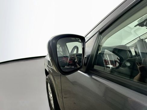 Used 2023 Nissan Frontier SV AWD/4WD image 37
