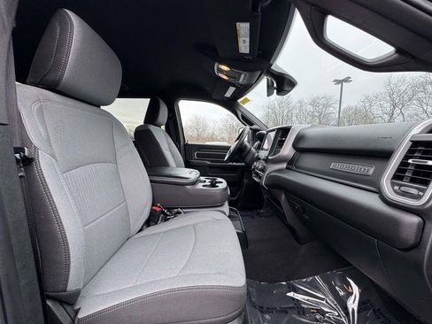 Used 2024 RAM 2500 Big Horn w/ Bed Utility Group image 15