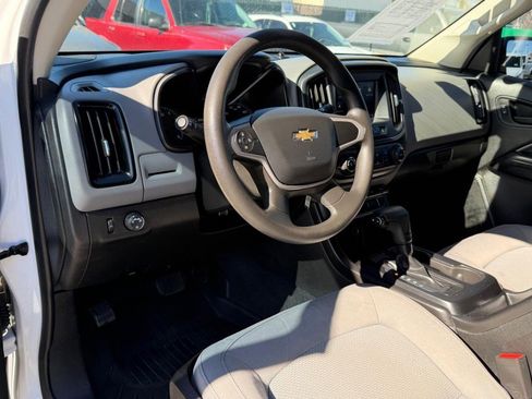 Used 2020 Chevrolet Colorado W/T w/ WT Convenience Package image 16