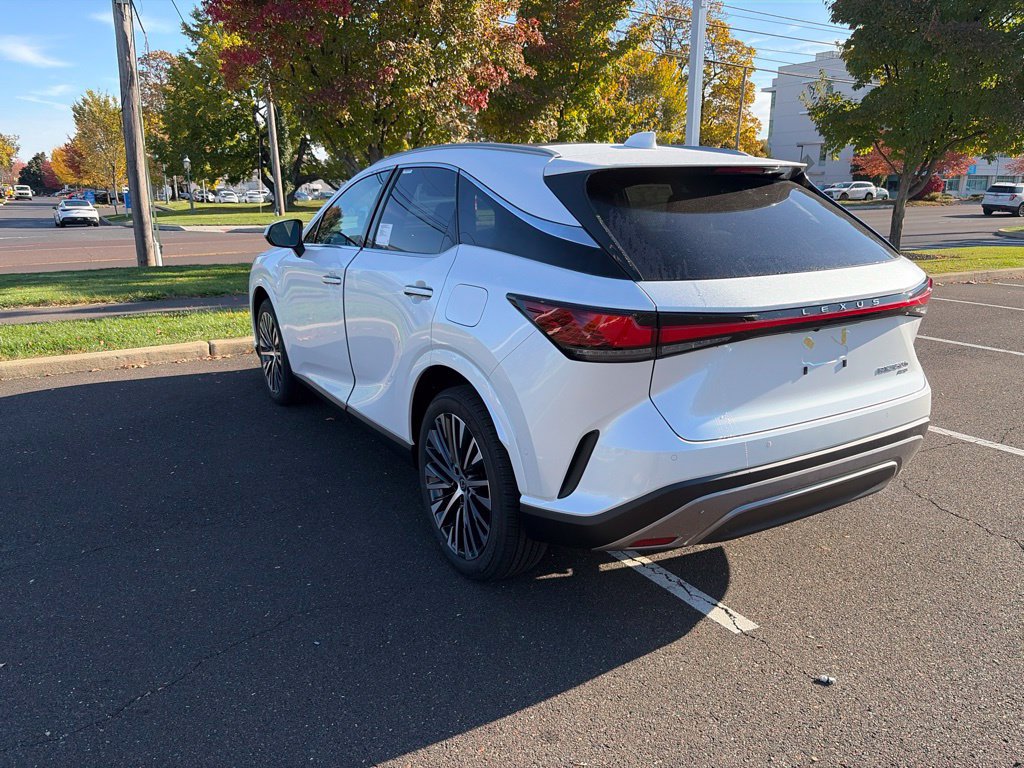 New 2026 Lexus RX 350 w/ Convenience Package AWD/4WD image 2