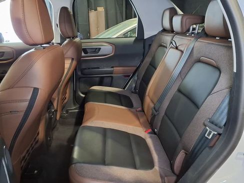 Used 2025 Ford Bronco Sport Outer Banks w/ Outer Banks Tech Package+ AWD/4WD image 21