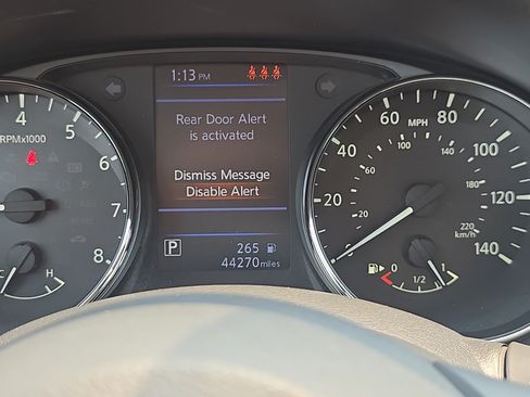 Used 2021 Nissan Rogue Sport SV AWD/4WD image 17