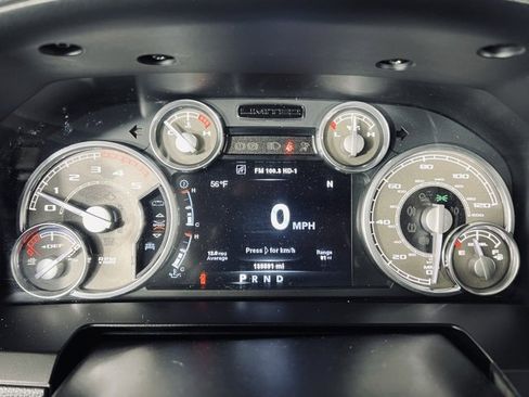 Used 2014 RAM 3500 Laramie Longhorn image 27