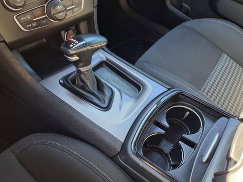 Used 2022 Dodge Charger R/T w/ Blacktop Package image 21