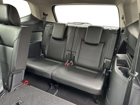 Used 2023 Volkswagen Atlas SE FWD image 24
