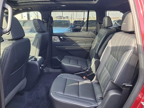 New 2026 Buick Enclave Avenir w/ Super Cruise Package image 45