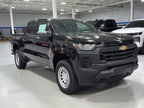 New 2026 Chevrolet Colorado W/T w/ WT Convenience Package II image 3